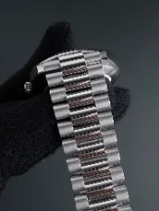 Example: Bracelet close-up