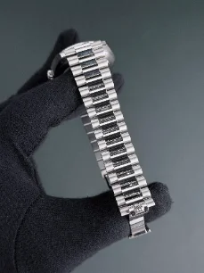 Example: Bracelet stretch, side 1