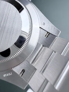 Example: Case back screws